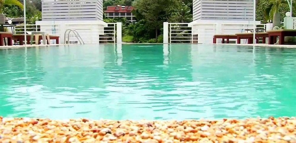 Sharaya Patong Hotel Luaran gambar