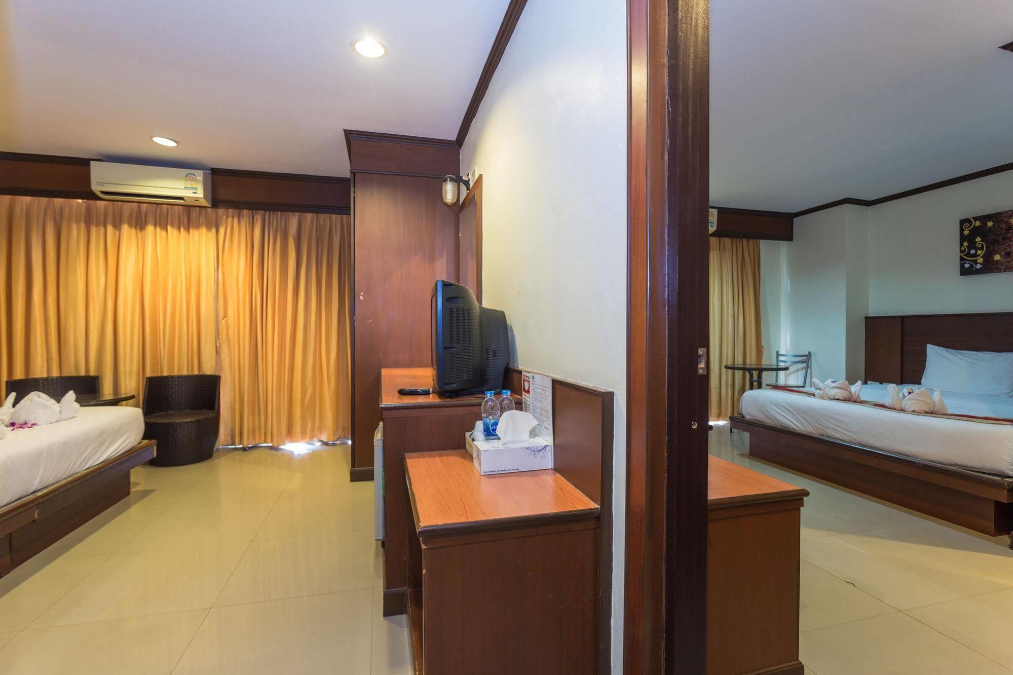 Sharaya Patong Hotel Luaran gambar