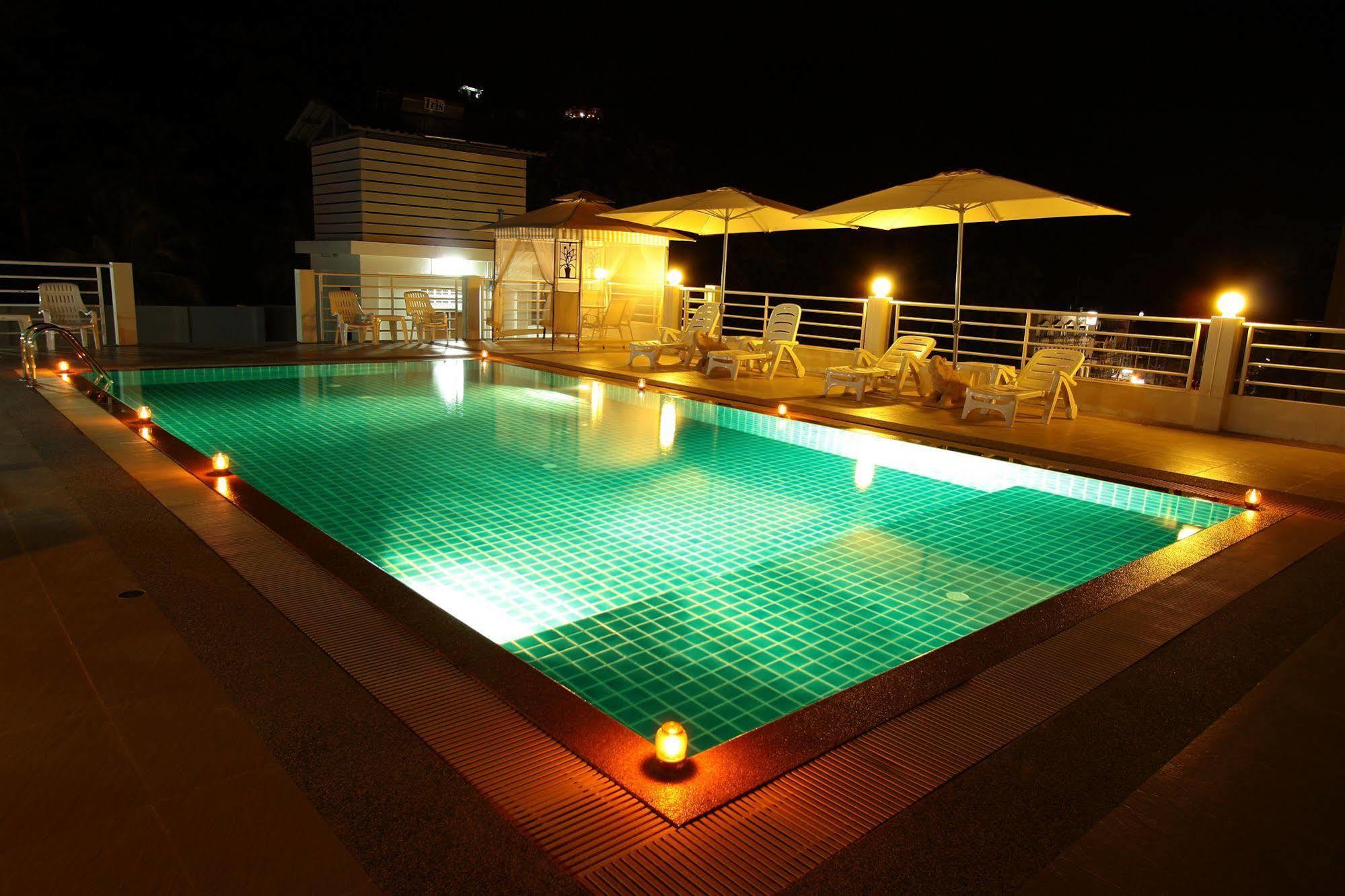 Sharaya Patong Hotel Luaran gambar