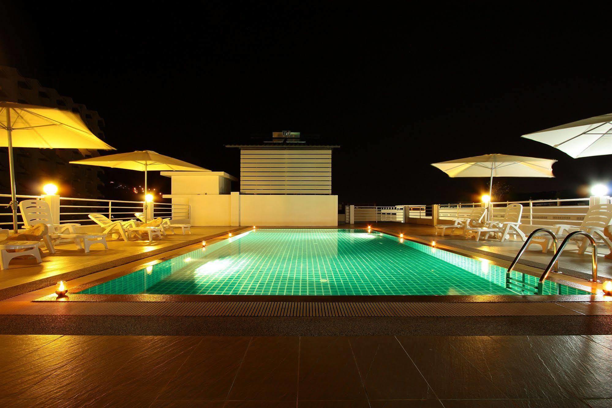 Sharaya Patong Hotel Luaran gambar